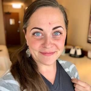 Meet your Posher, Annalise